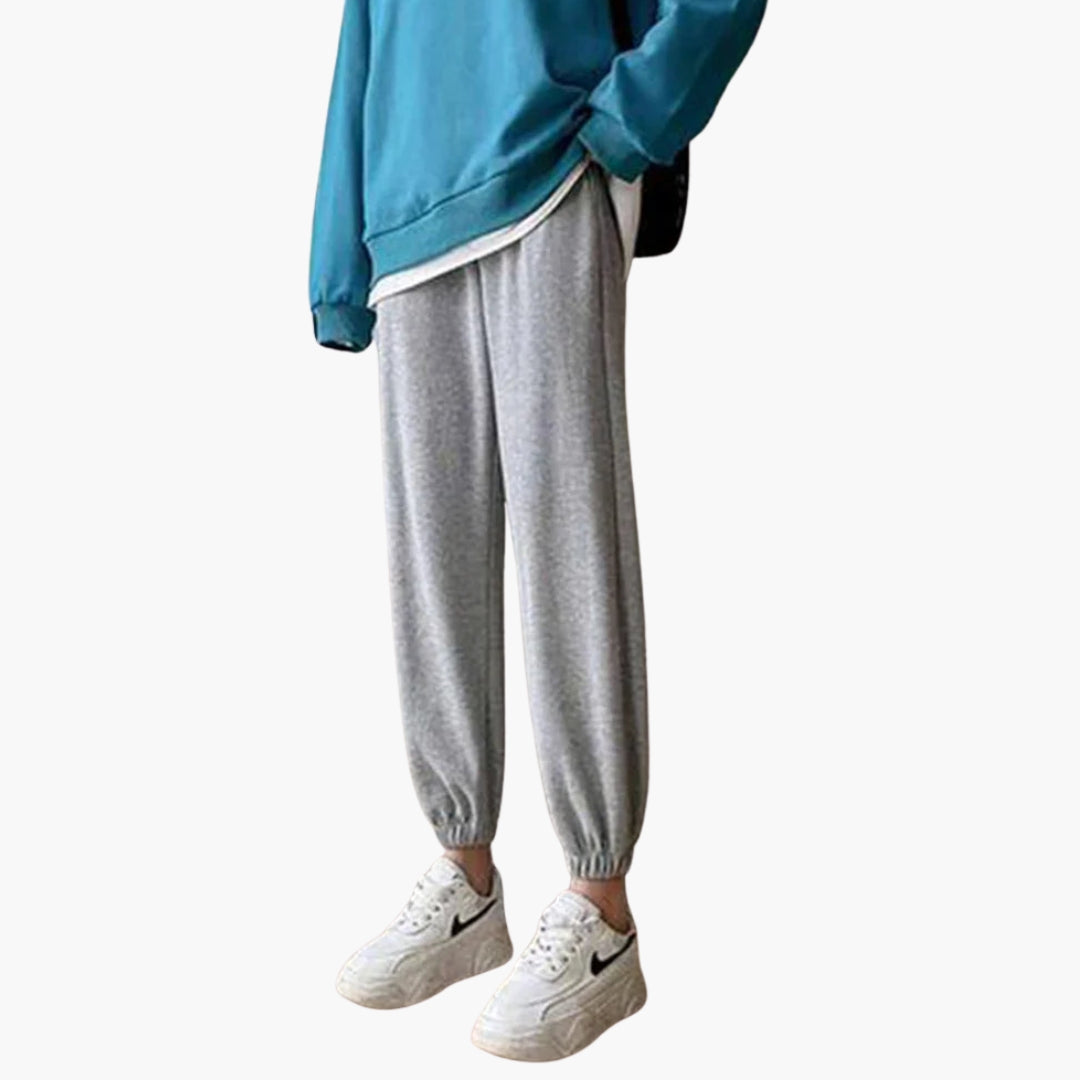 Women's cozy loose-fit winter jogger pants with drawstring waist and ribbed ankles