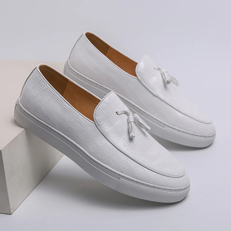 Croc embossed glossy loafers with dual tassel detail, polished slip-on style for modern professionals