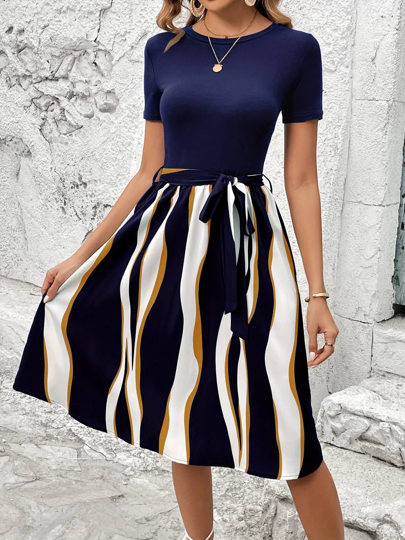 Women's colorblock crew neck sweater with attached belt in contemporary office-to-evening style