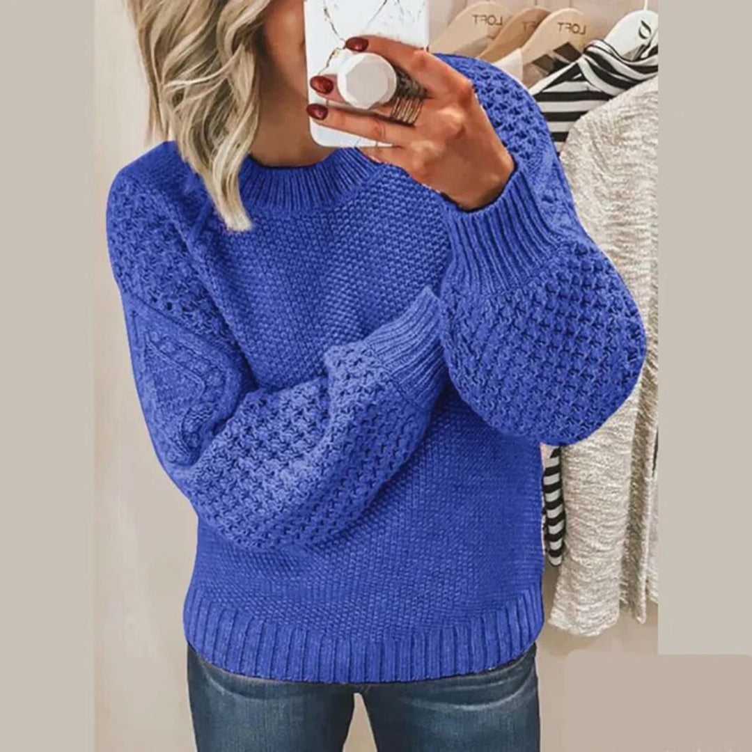 Women's chunky knit sweater relaxed fit voluminous sleeves ribbed edges cozy autumn winter staple