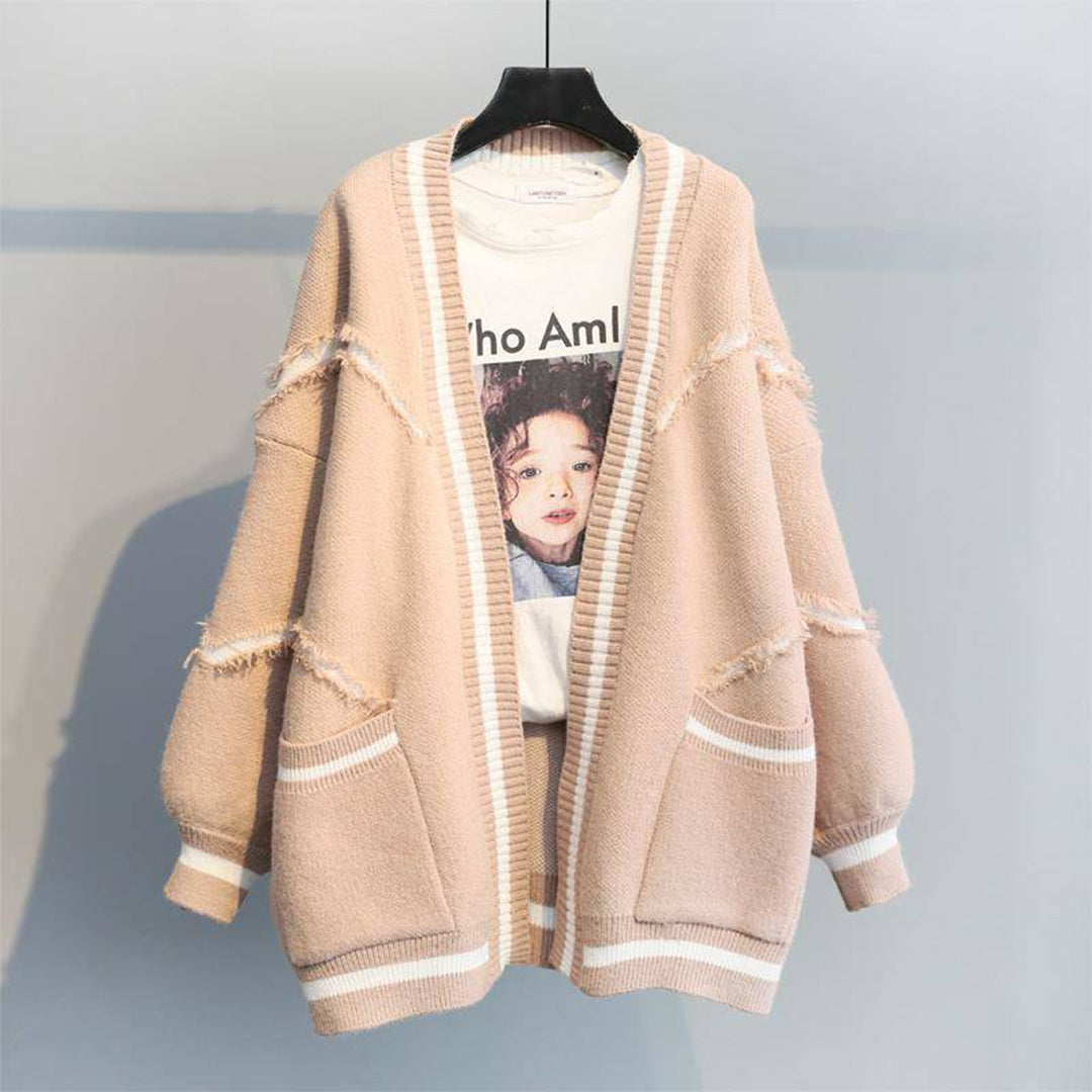 Women's relaxed-fit knit cardigan in neutral tone, chic everyday layer with sustainable comfort