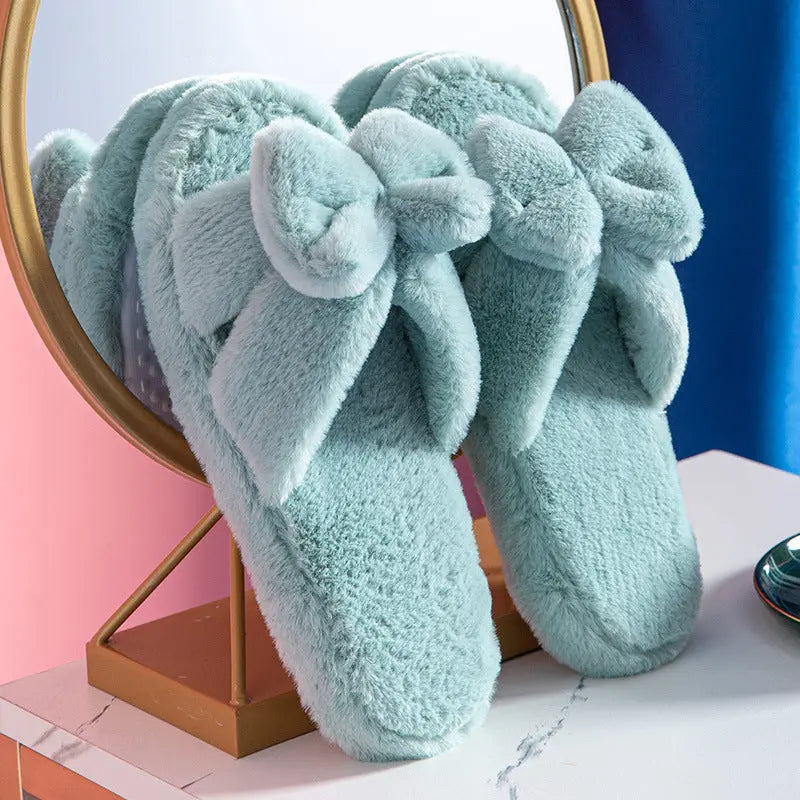 Women pink plush faux fur slippers with bow accent, ultra-soft lining, non-slip TPR sole