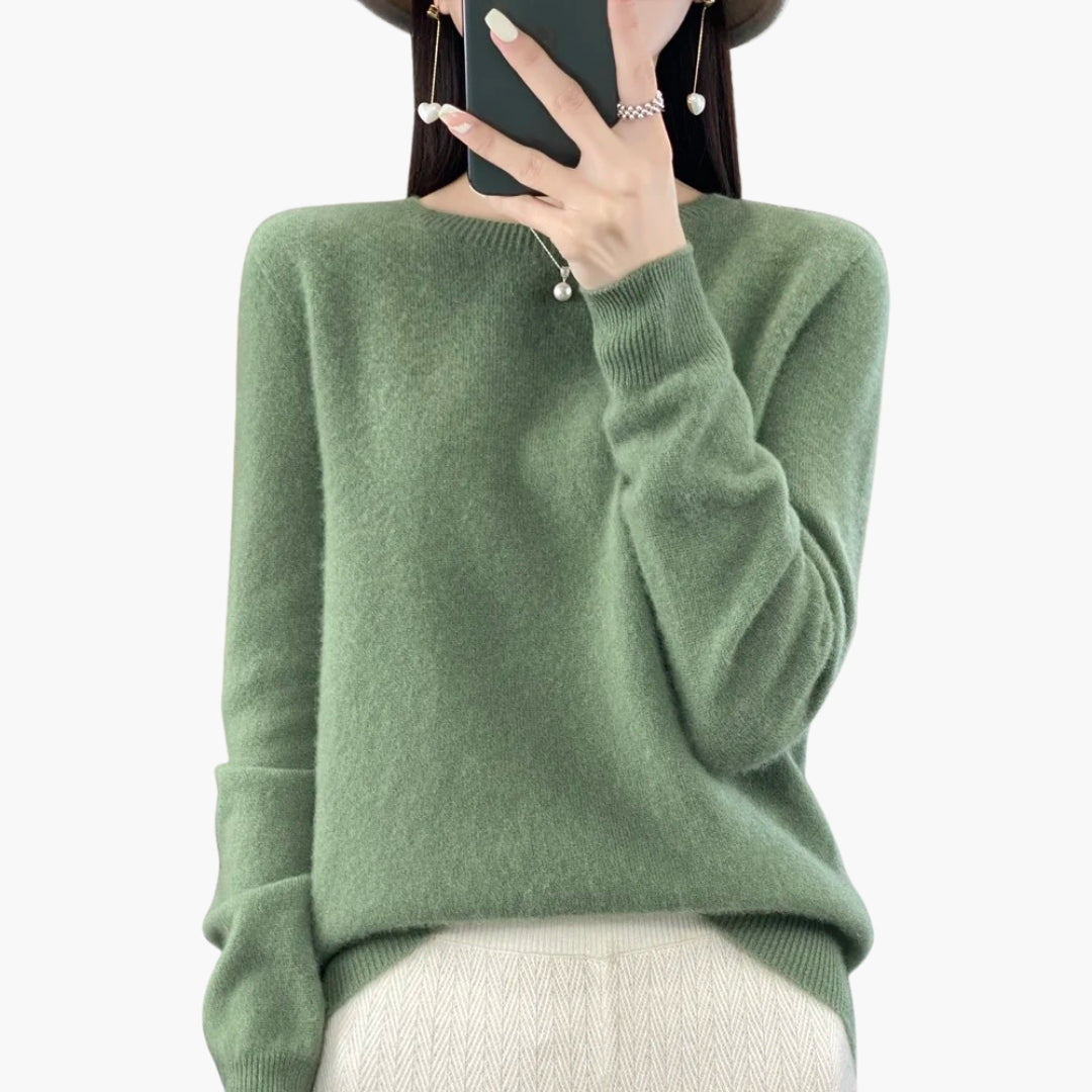 Women's textured knit pullover sweater round neck ribbed cuffs solid classic everyday fit