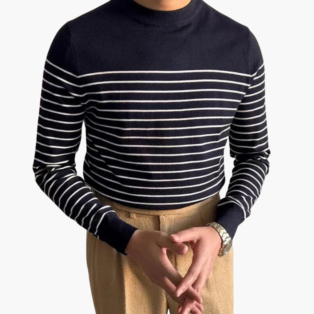 Men's striped knit sweater round neck balanced cut contrasting horizontal stripes easy pairing