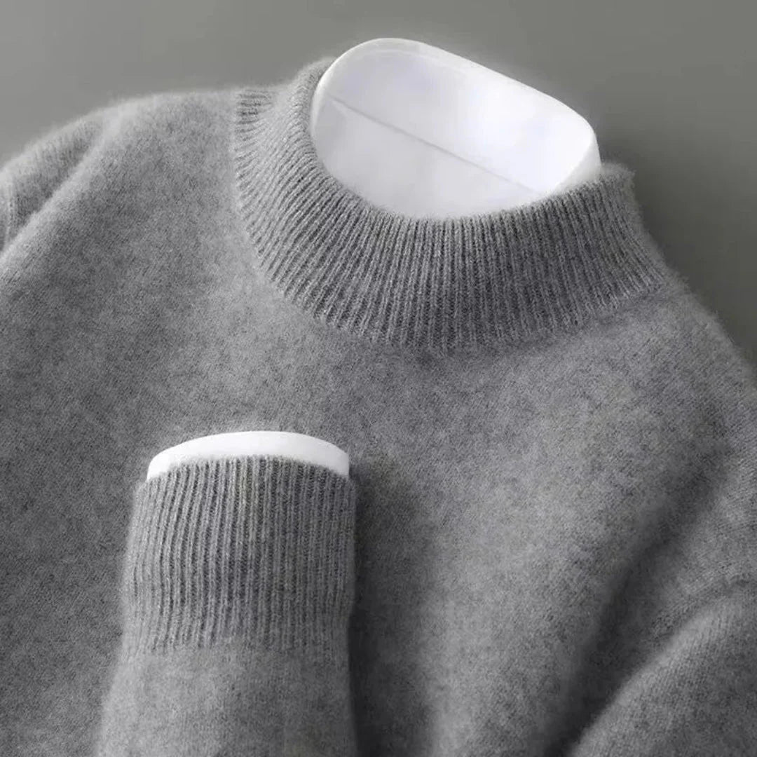 Women's pure cashmere turtleneck sweater with ribbed neck and cuffs, ultra-soft knit silhouette