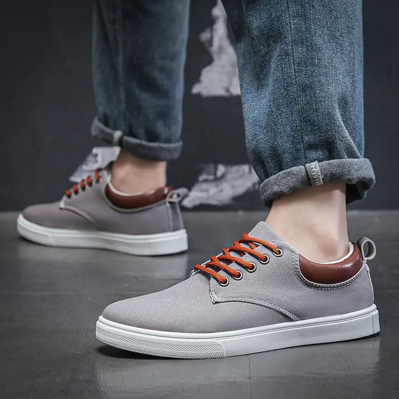 Ravello white canvas casual sneakers with contrast laces and soft padded collar for urban wear