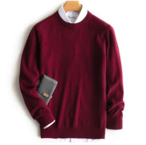 Men's elegant regular fit knit pullover sweater with luxurious texture for business-casual style