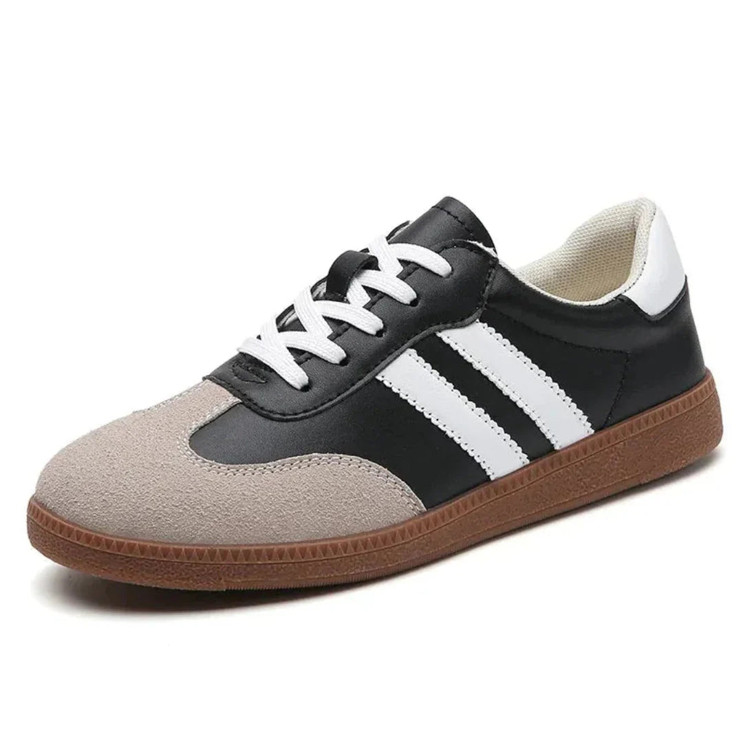 Rei low-profile suede stripe canvas sneakers with gum rubber non-slip outsole for casual wear