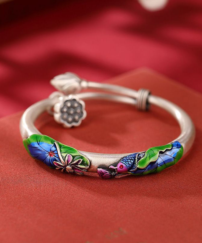 Manchette rétro en argent sterling cloisonné bleu avec motif de carpe de lotus - Urbann-Vibe