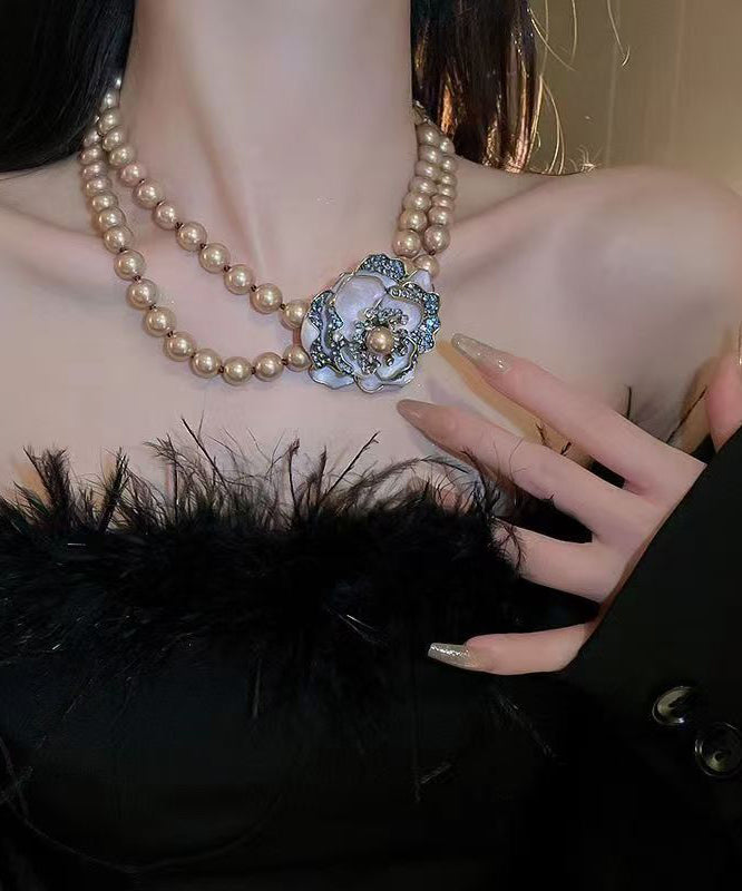 Collier princesse floral rétro en alliage de cuivre doré et zircon à double couche de perles - Urbann-Vibe