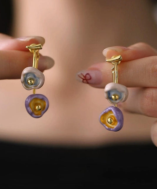 Boucles d'oreilles pendantes rétro multicolores en cuivre doré et émail floral - Urbann-Vibe