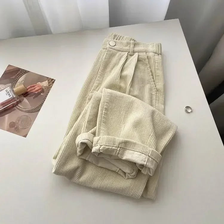 Women's retro high-waisted corduroy pants vintage style with flattering waist definition