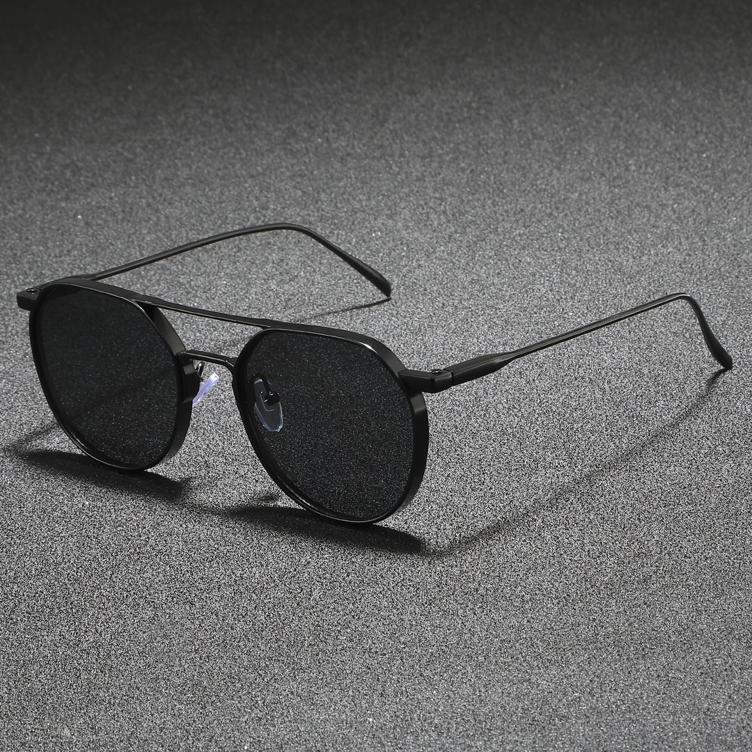 Men's retro round sunglasses zinc alloy frame UV400 protection classic vintage style daily wear