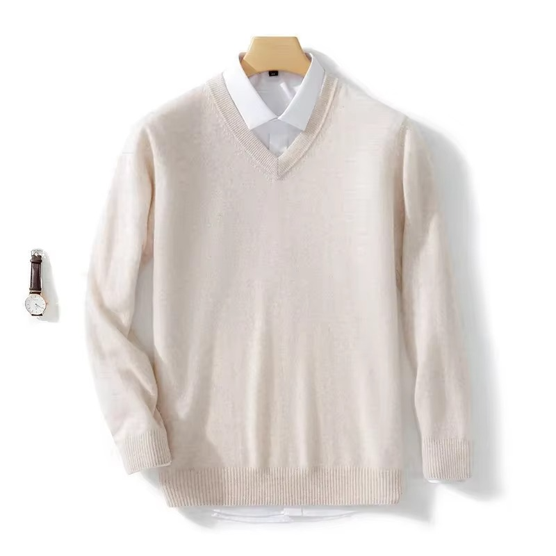 Men's wool blend V-neck sweater casual fit lightweight knit pullover for winter layering