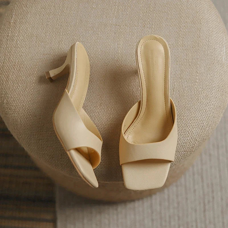 Women's brown Victorian leather heel sandals vintage-inspired ankle strap premium soft leather warm-weather