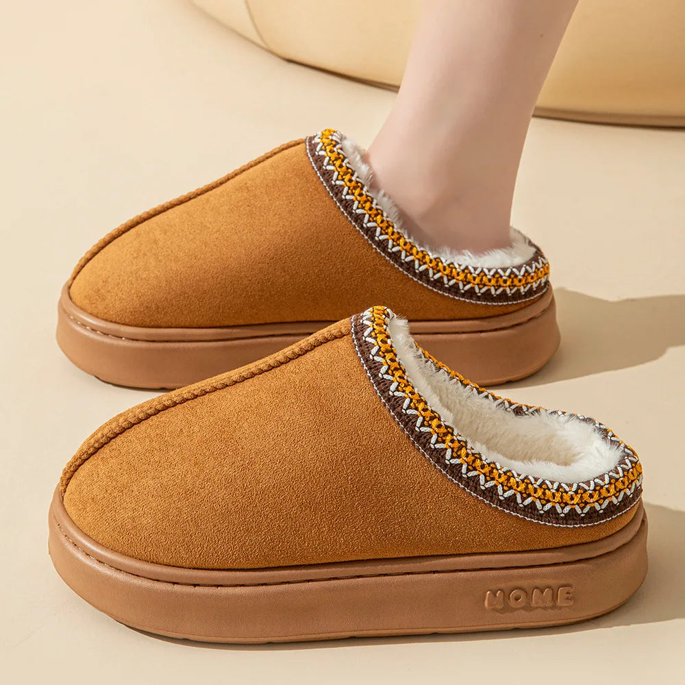 Women's plush fur slip-on slippers in cozy fluffy lining, designed for ultimate warmth and comfort at home