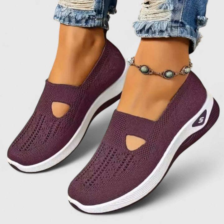 Kylie women's slip-on shoes black comfort lift streamlined silhouette everyday casual style