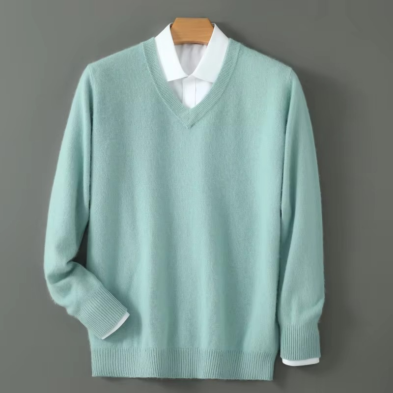Men's lightweight cashmere blend V-neck sweater, relaxed fit plus size knit for winter warmth
