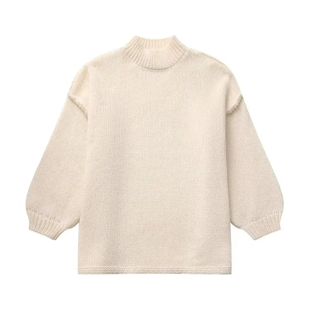 Women's chic everyday knit sweater in soft fabric, simple silhouette perfect for all-season versatile wear