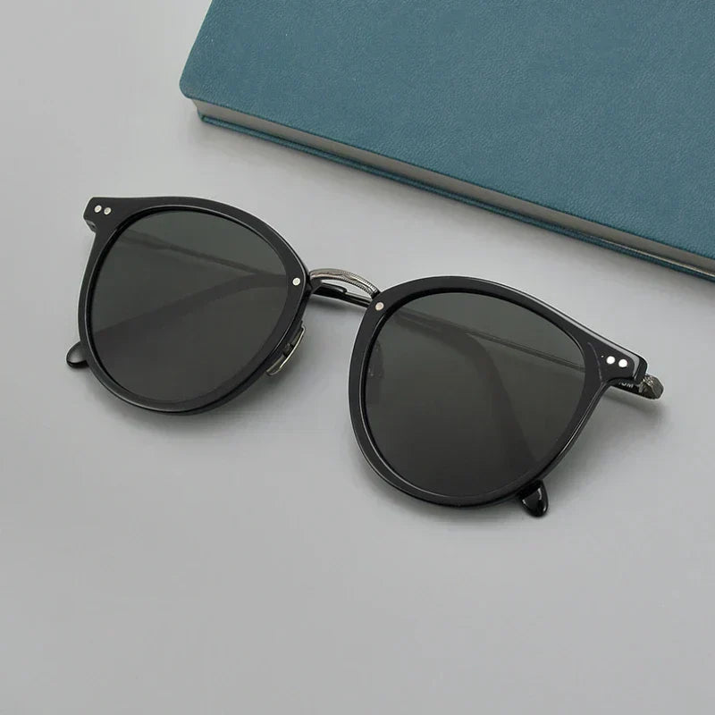 Urbann Vibe UV400 sunglasses unisex urban style scratch-resistant lenses for all-day sun protection