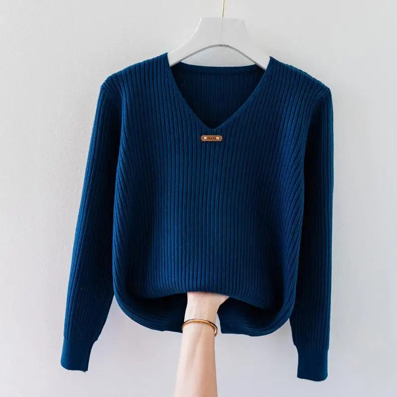 Women's ribbed knit V-neck top lightweight stretch draped slim fit everyday pullover with collar charm