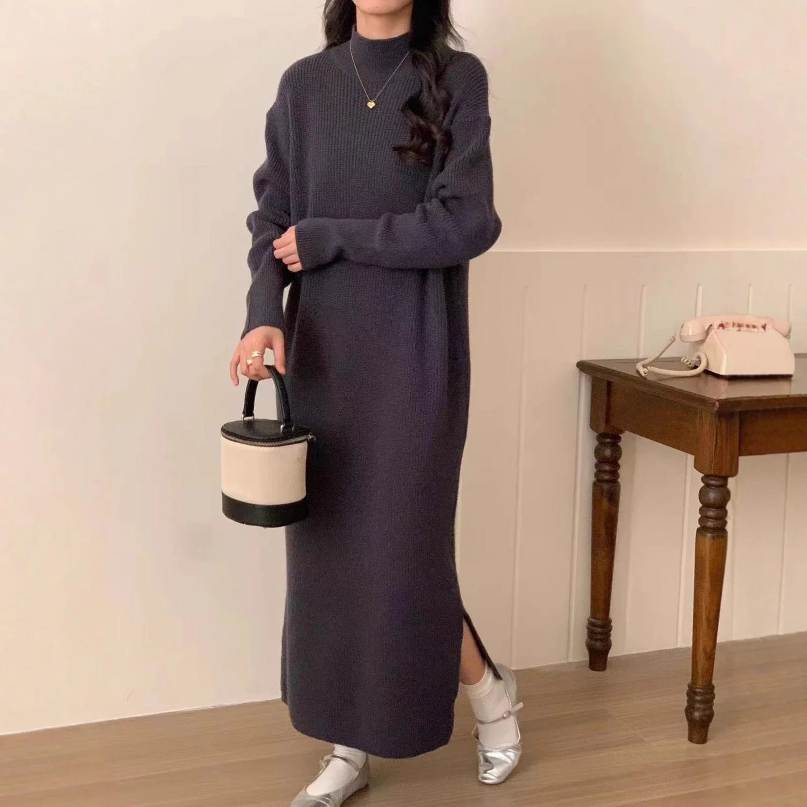 Women's cozy knit midi sweater dress relaxed fit with side slits, warm autumn winter style