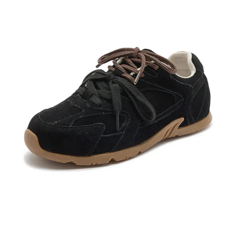 Dorian low-profile suede sneakers in neutral tone with cushioned insole and double lace detail