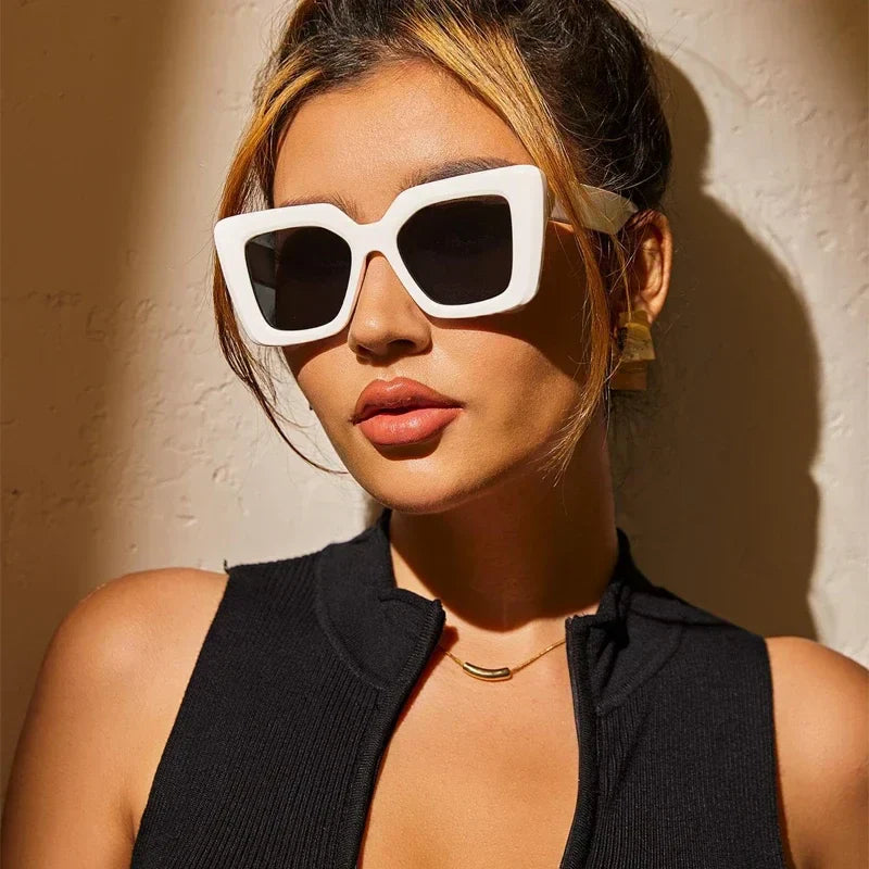Saint Véda oversized UV sunglasses high-gloss acetate lightweight vintage-inspired frames for trendsetters