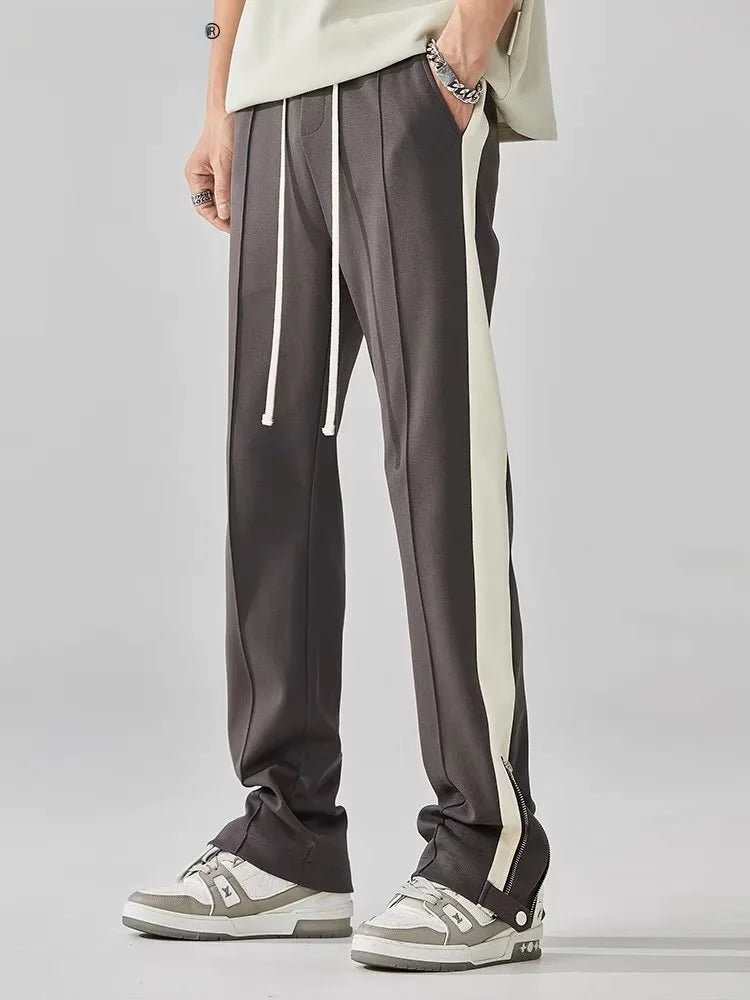 Men's relaxed fit blend pants with side stripe detail for casual everyday modern style
