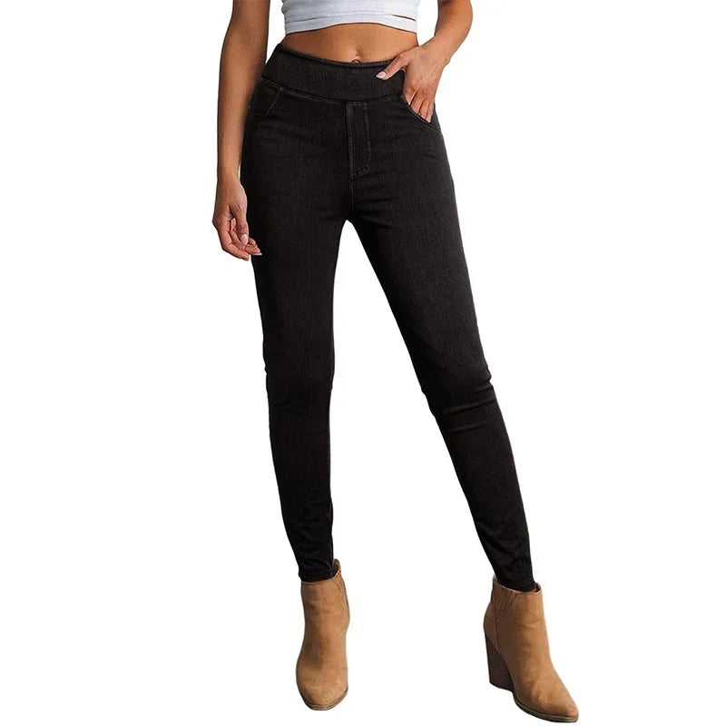 Women's high waist slim fit jeans modern silhouette figure-flattering everyday blue denim