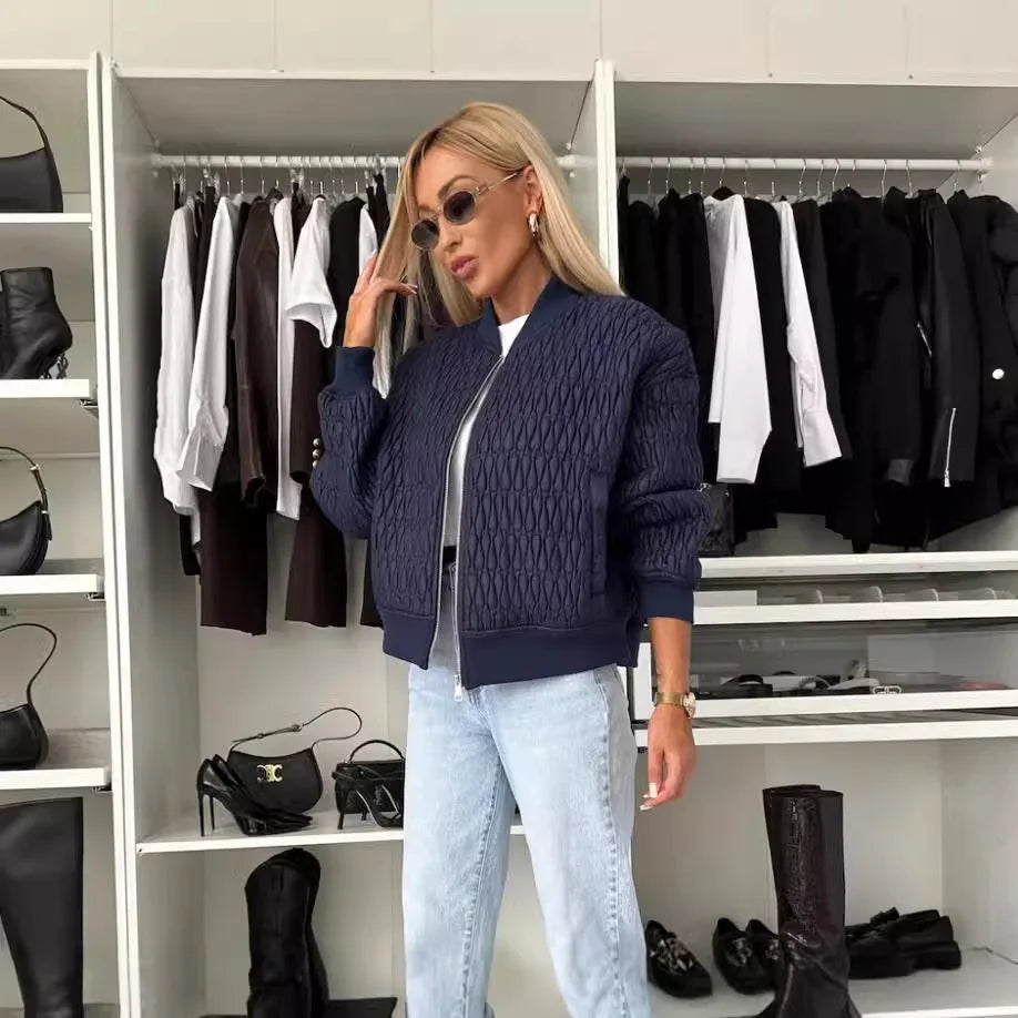 Women's quilted bomber jacket warm all-season versatile style with textured sporty-elegant silhouette