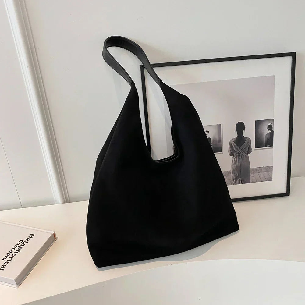 Minimalist women's tote shoulder bag with spacious interior, clean silhouette for everyday use
