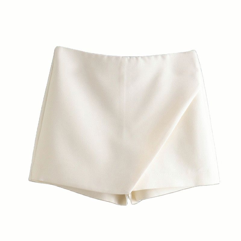 Women's culotte skirt in vibrant color, asymmetric hem, relaxed wide-leg silhouette for all-day comfort