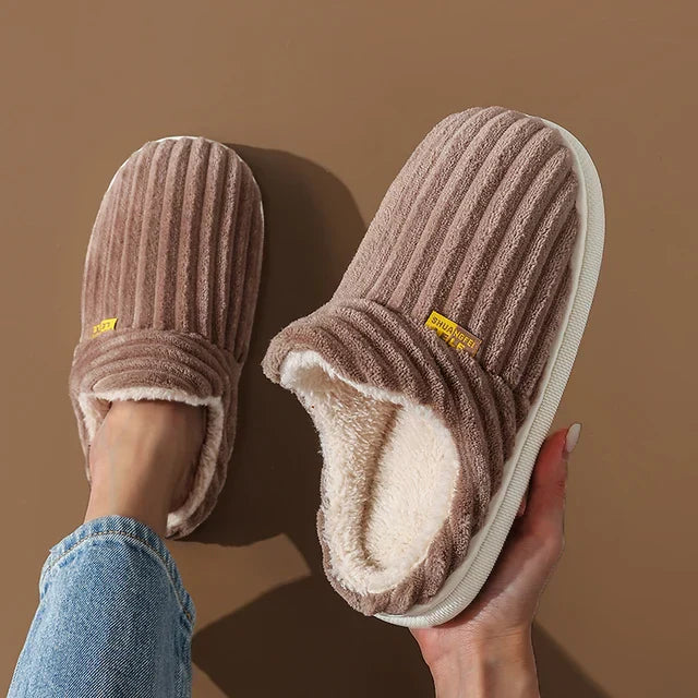 Women's plush warm slippers cozy indoor footwear soft cotton insole non-slip grip everyday comfort