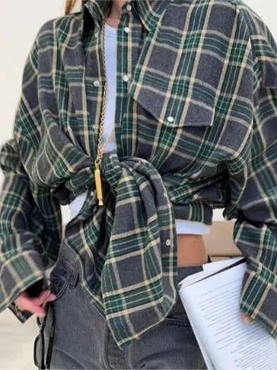 Women's oversized checkered shirt long sleeves button closure breast pockets relaxed layering silhouette