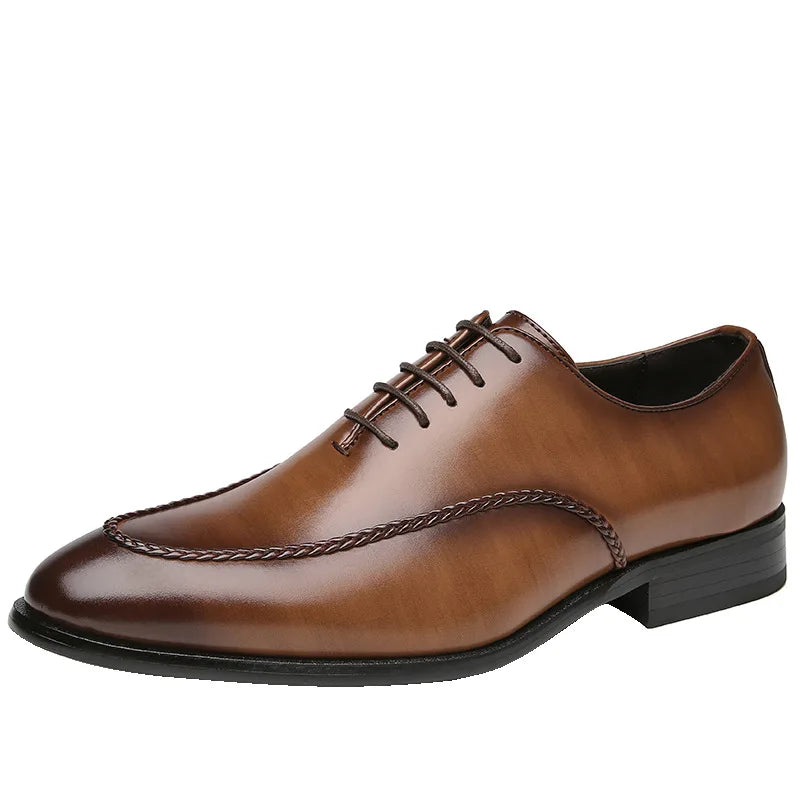 Men's rich brown patent leather Oxford shoes with high-gloss finish and sleek silhouette
