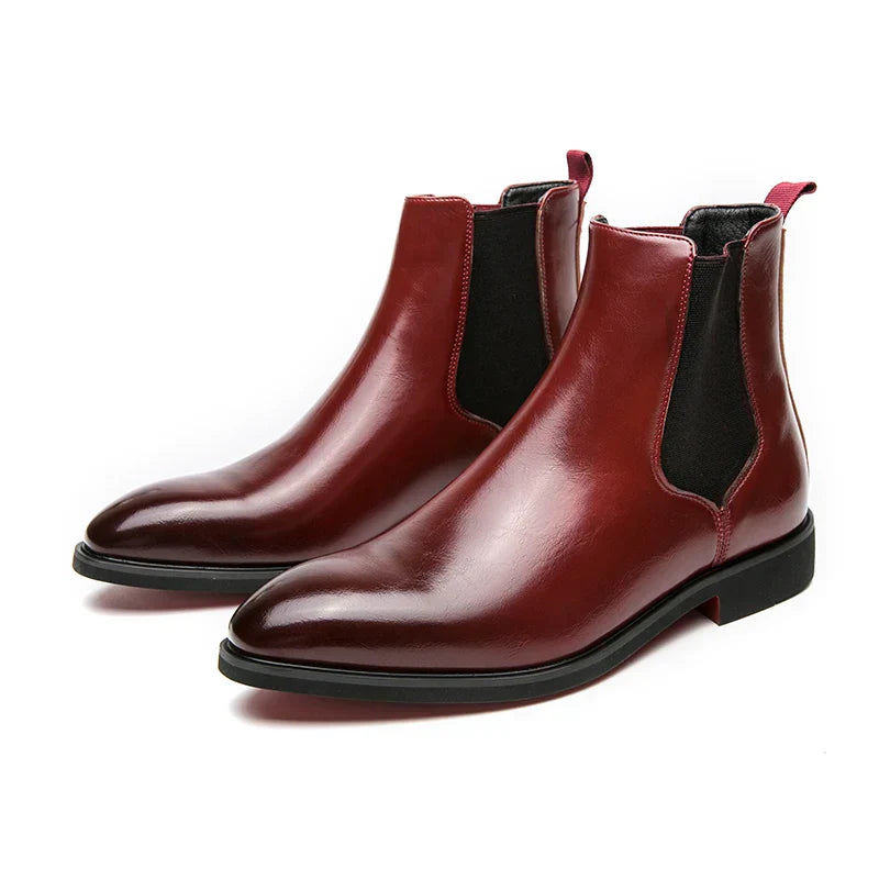 Men's leather Chelsea boots with elastic side panels and pull-tab, classic silhouette for dress or casual