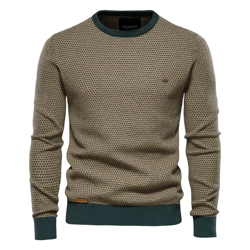 Men's geometric pattern crewneck knit sweater with contrasting ribbed edges for refined casual wear