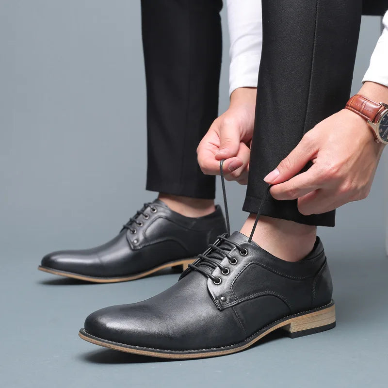 Men's brown genuine leather Oxford shoes classic British silhouette with low-profile sole
