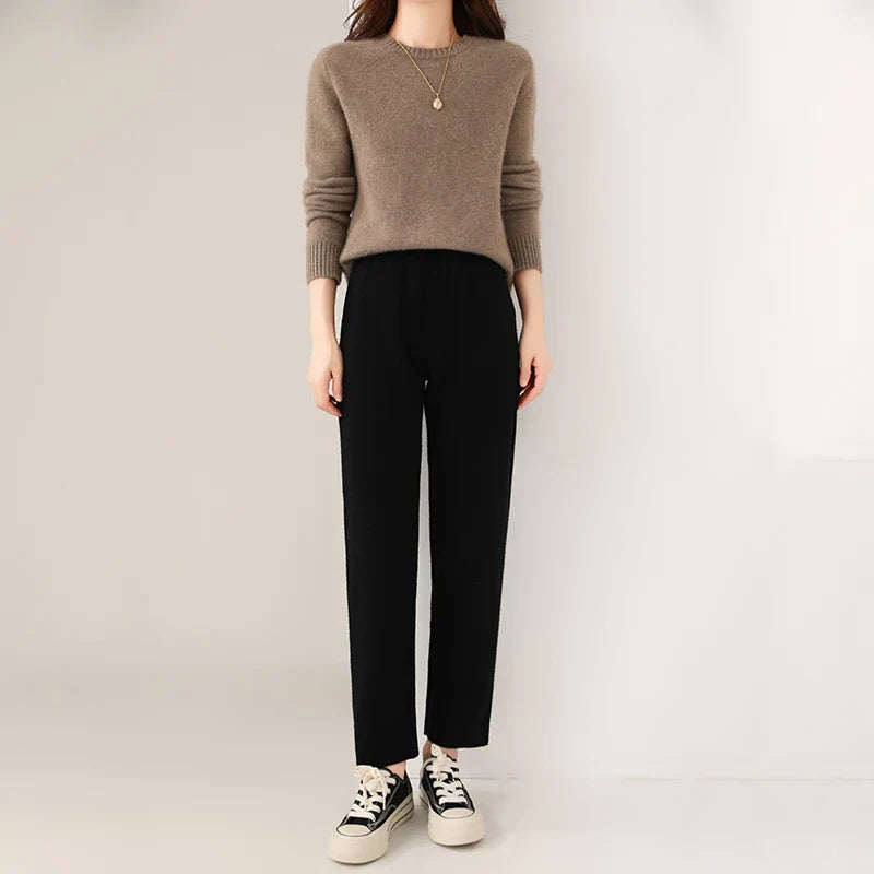 Mileena women's wool pants modern silhouette cashmere-lined breathable natural warmth refined drape