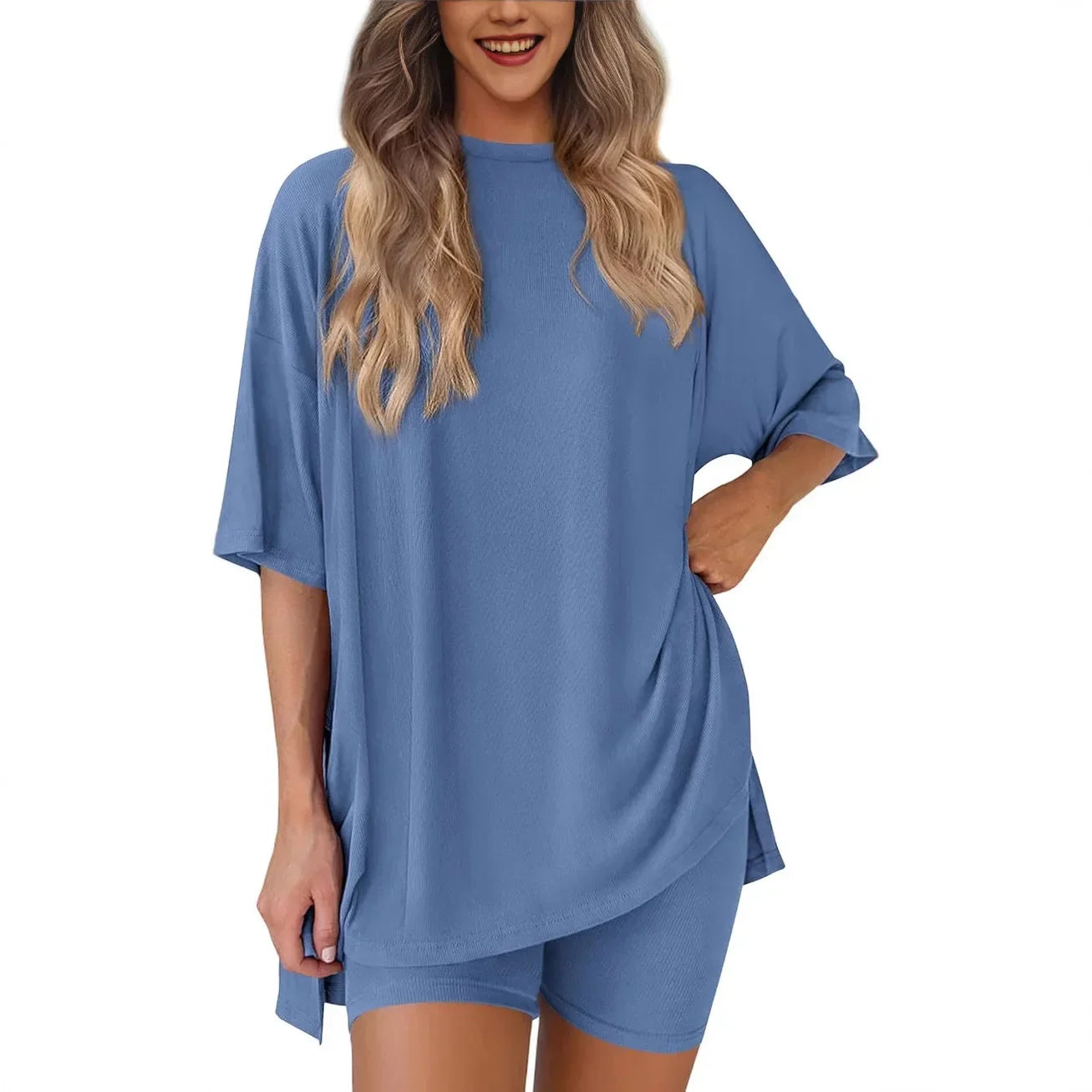 Women's relaxed two-piece lounge set lightweight breathable polyester loose top and shorts casual comfort