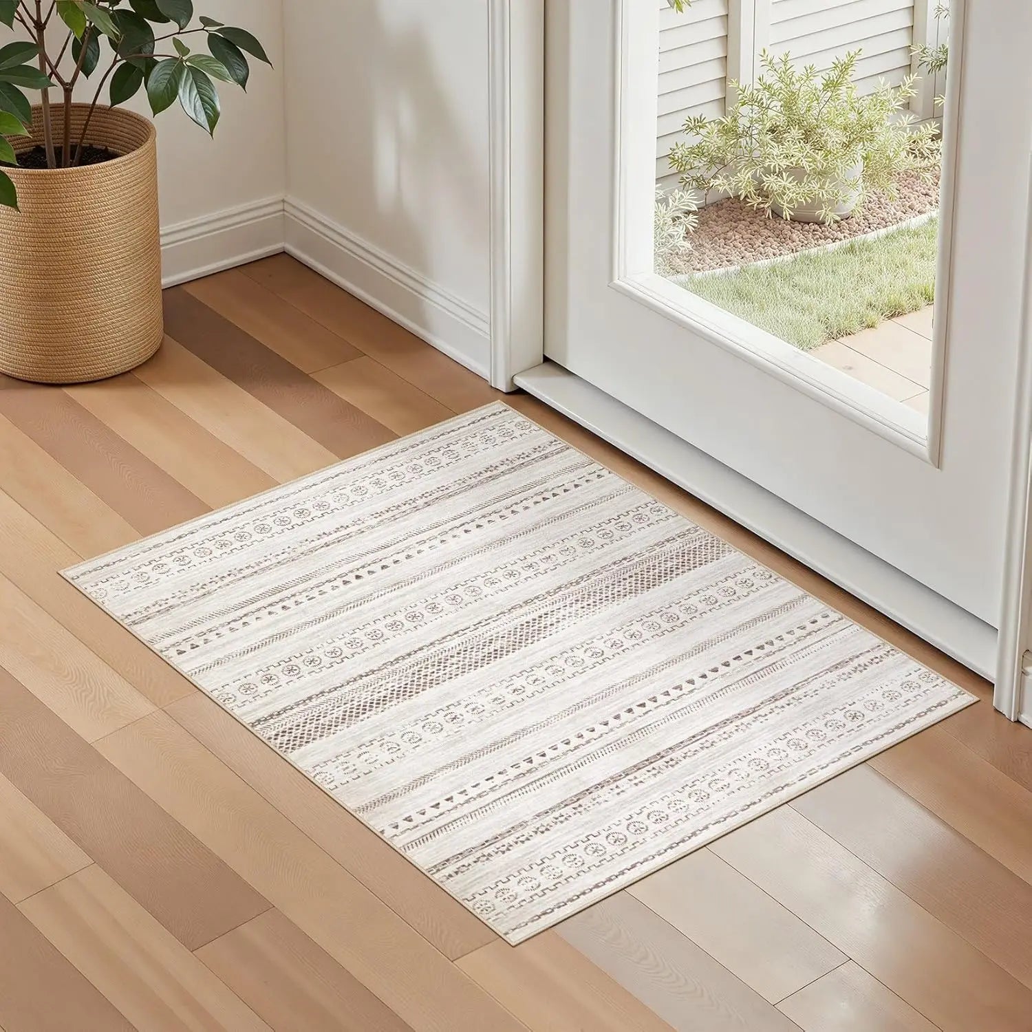 Washable Moroccan geometric boho farmhouse indoor rug, non-slip, for bedrooms and dining areas
