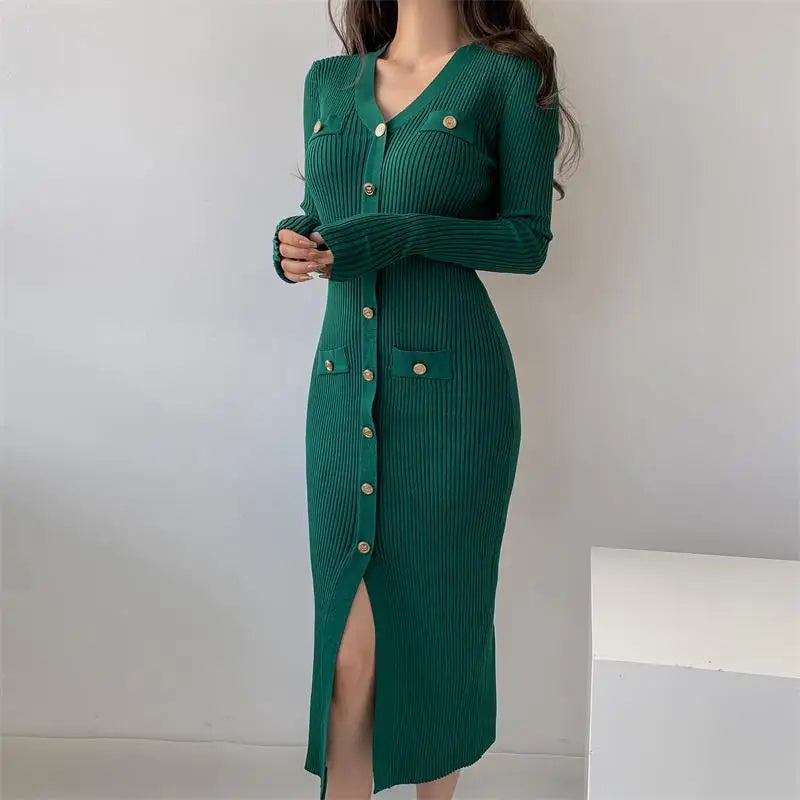 Women's slim fit midi knit dress in versatile everyday style, knee-length sleek silhouette