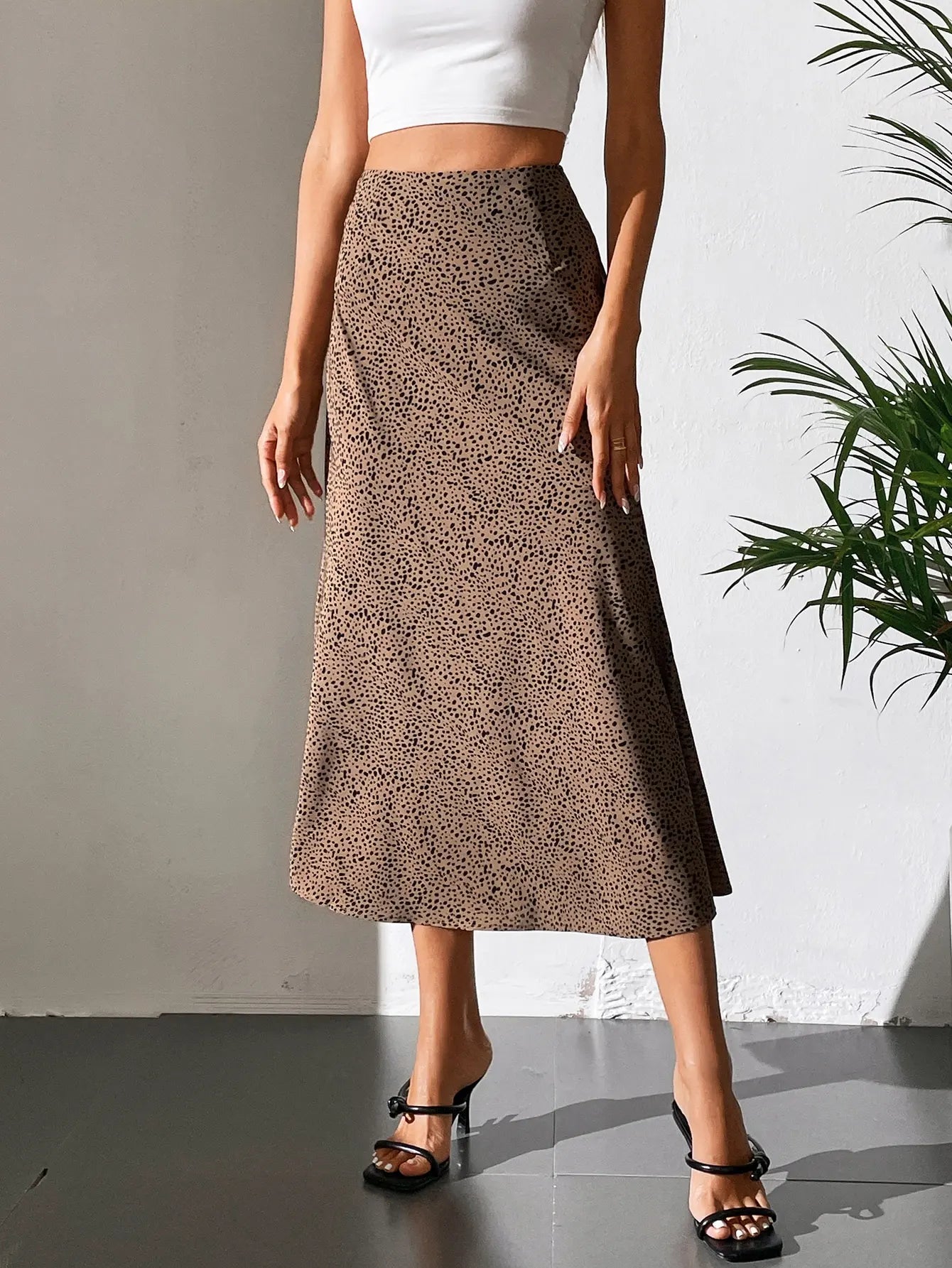 Coffee chiffon A-line skirt high waist lightweight flowing silhouette for work and summer