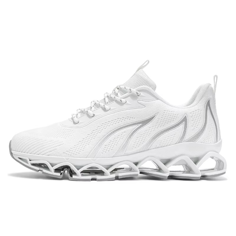 Men's lightweight breathable running shoes mesh upper streamlined silhouette everyday comfort