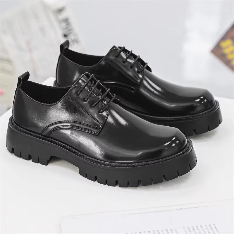 Men's polished leather Derby shoes business casual lace-up style with elevated thick sole
