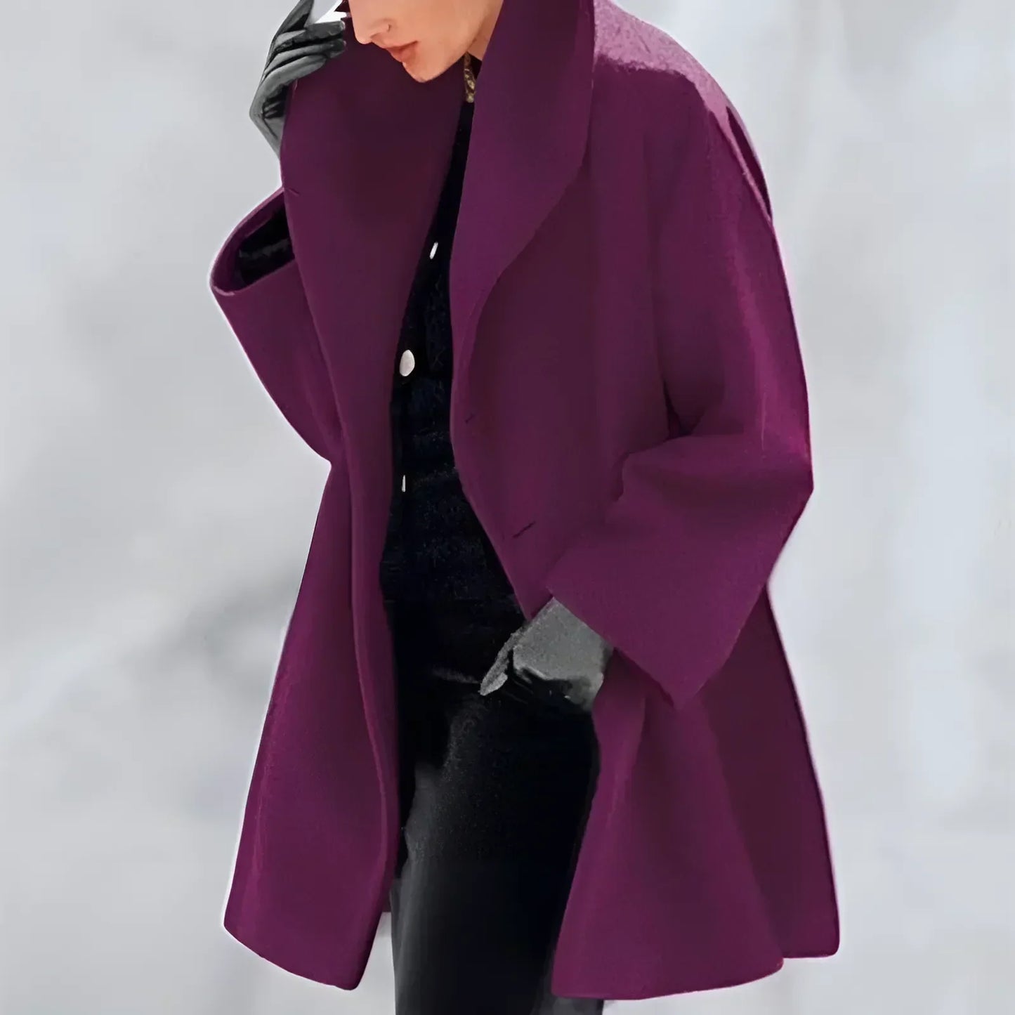 Women's oversized winter trench coat with draped collar, relaxed wide-cut silhouette for modern everyday style