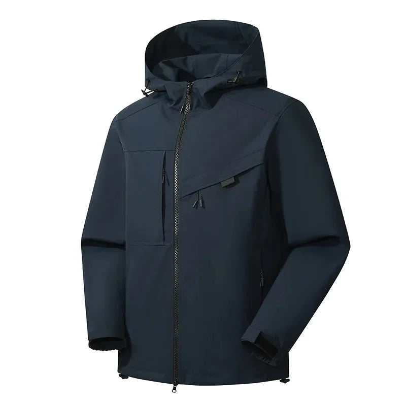 Men's insulated ski jacket with hood, streamlined cut for cold weather performance and slopes versatility