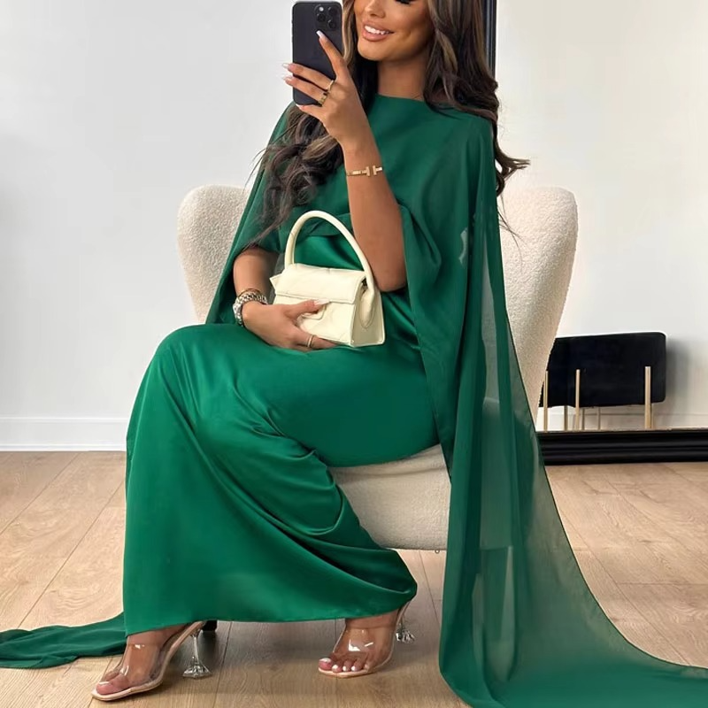 Elegant chiffon long evening gown with flowing shawl sleeves, breathable formal dress in classic style