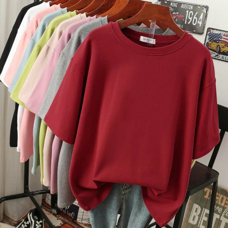 Women's plus size oversized crew neck cotton T-shirt with dropped shoulders in relaxed fit